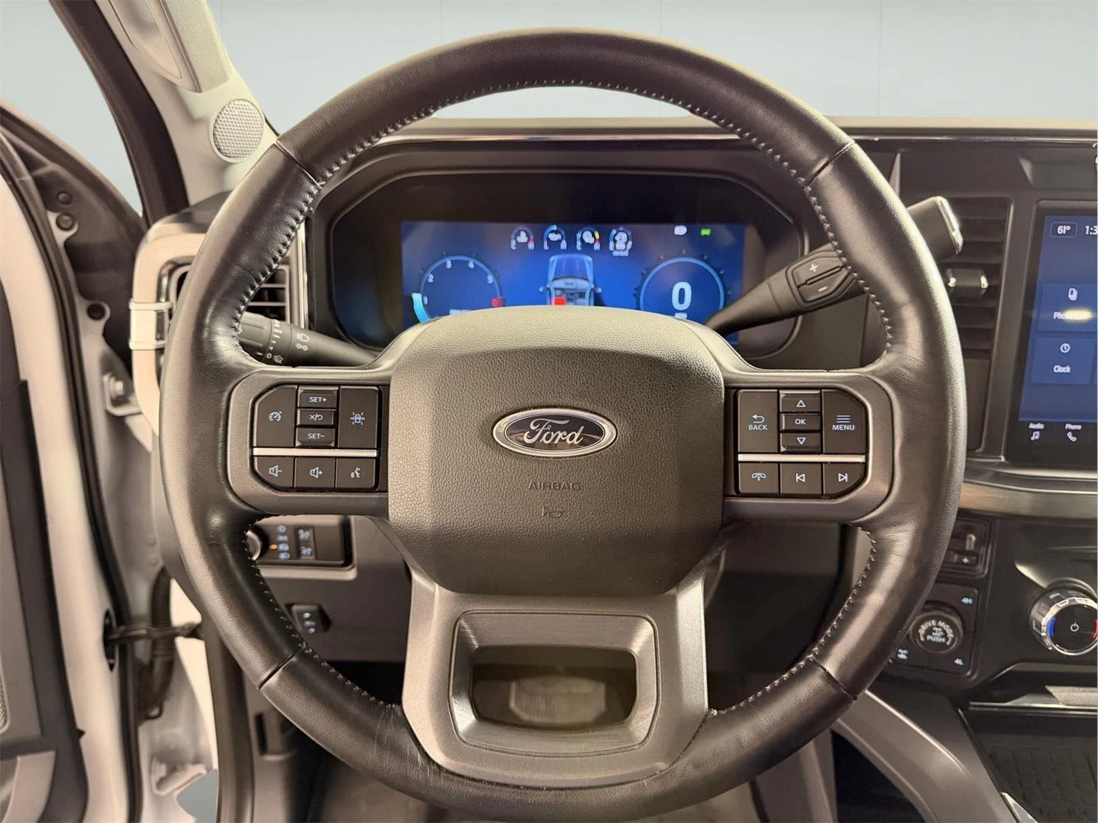 Used 2024 Oxford White Ford LARIAT image 25