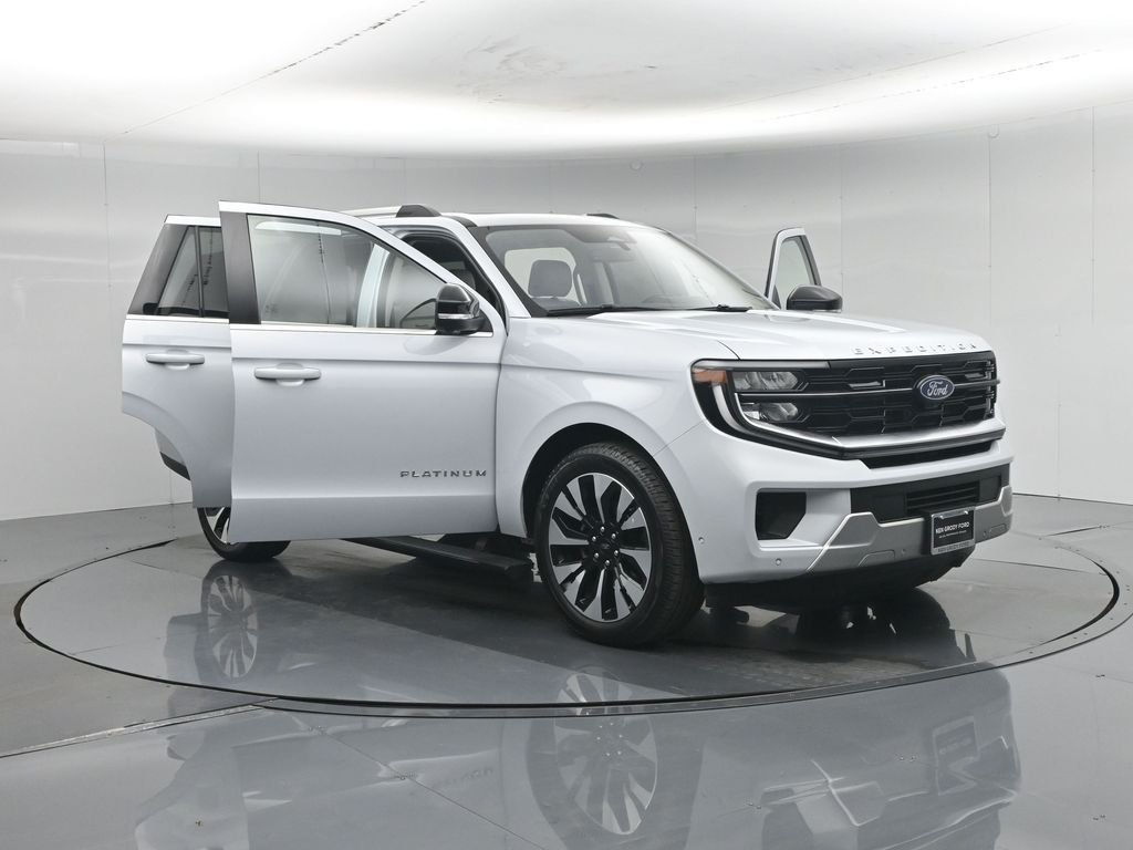 Used 2025 Silver Ford Platinum image 40