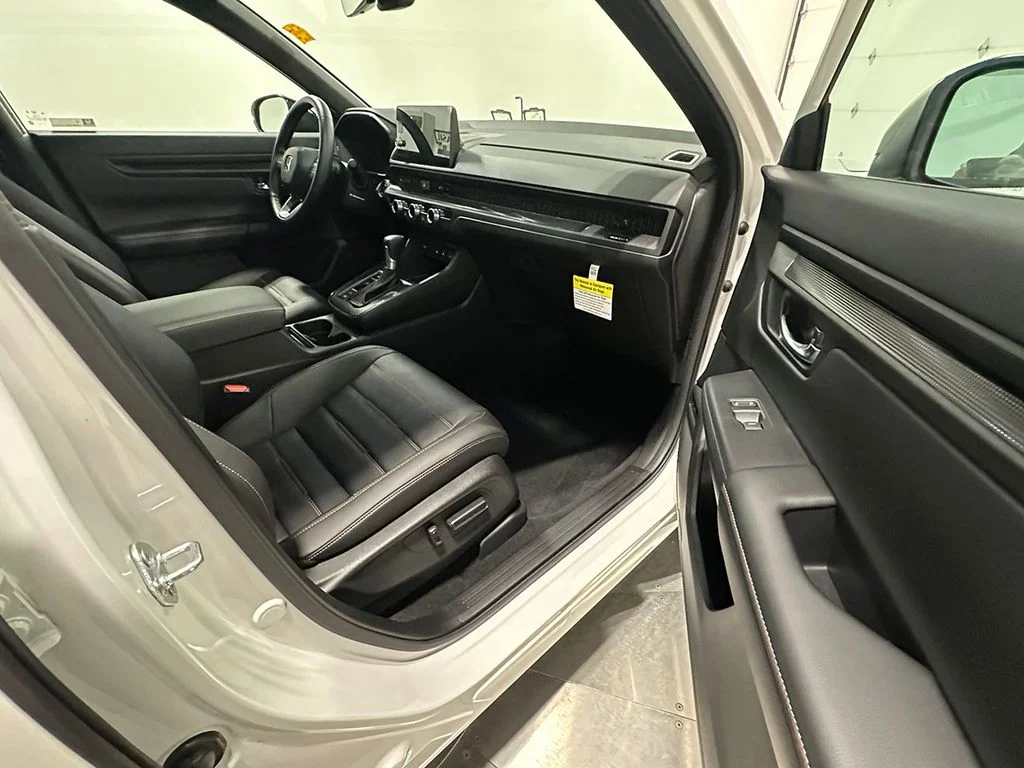 Used 2026 White Honda Sport-L image 25