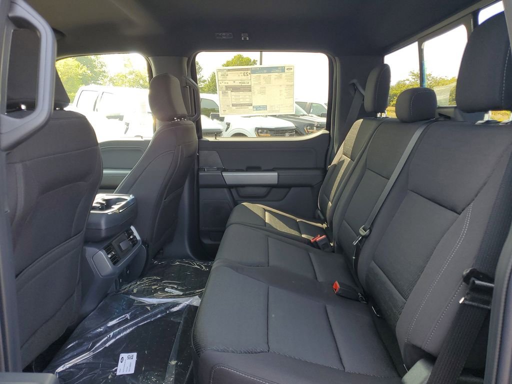 2025 Ford F-150 XLT - Photo 24