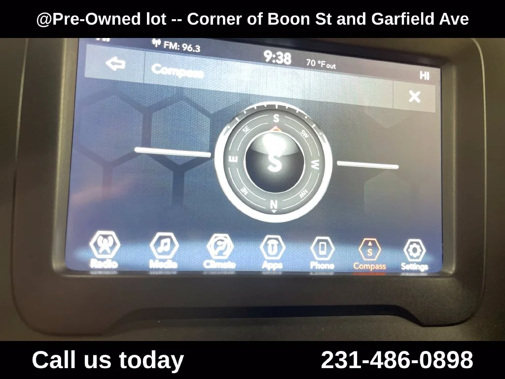 Used 2020 Blue Jeep Latitude image 23