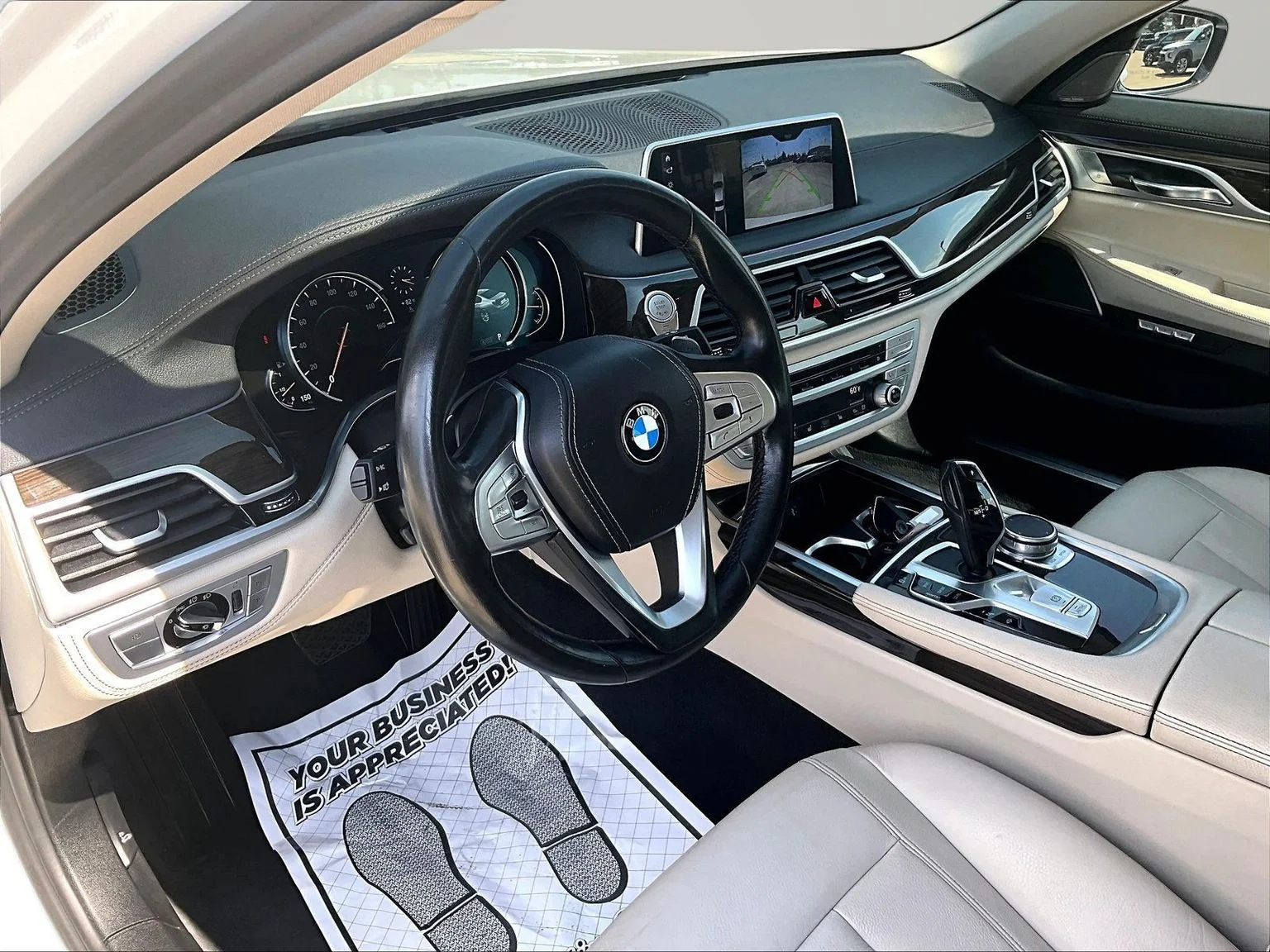 Used 2018 White BMW 740i xDrive image 15