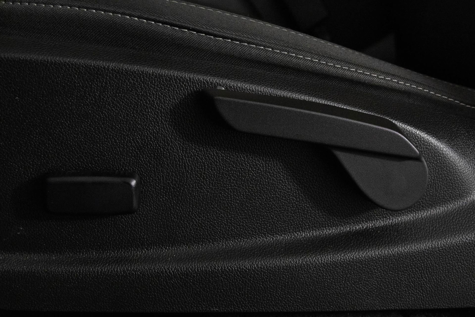 2022 CHEVROLET COLORADO - Image 16