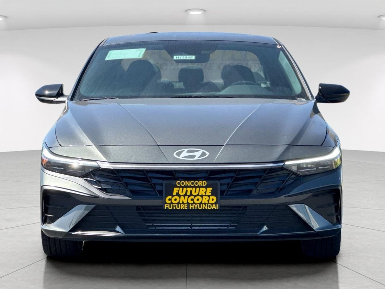 New 2026 Gray Hyundai SEL Sport Plus image 8