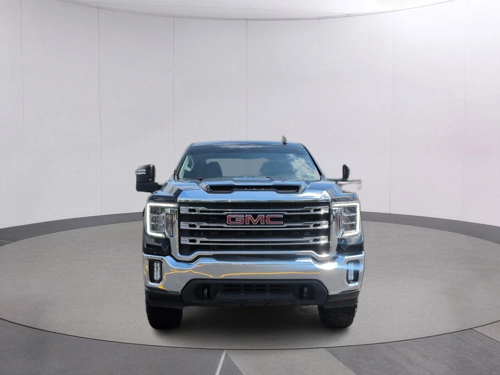 Used 2022 Onyx Black GMC SLE image 10