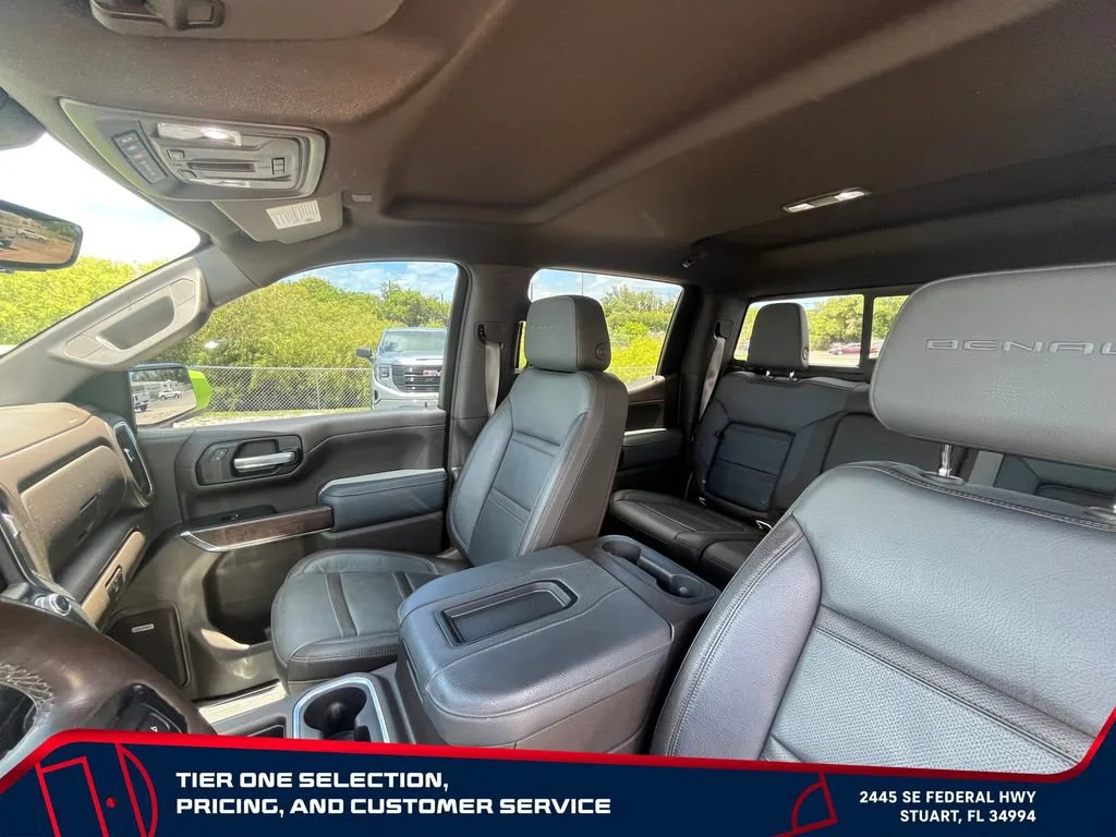 Used 2021 WHITE FROST TRICOAT GMC Denali image 15
