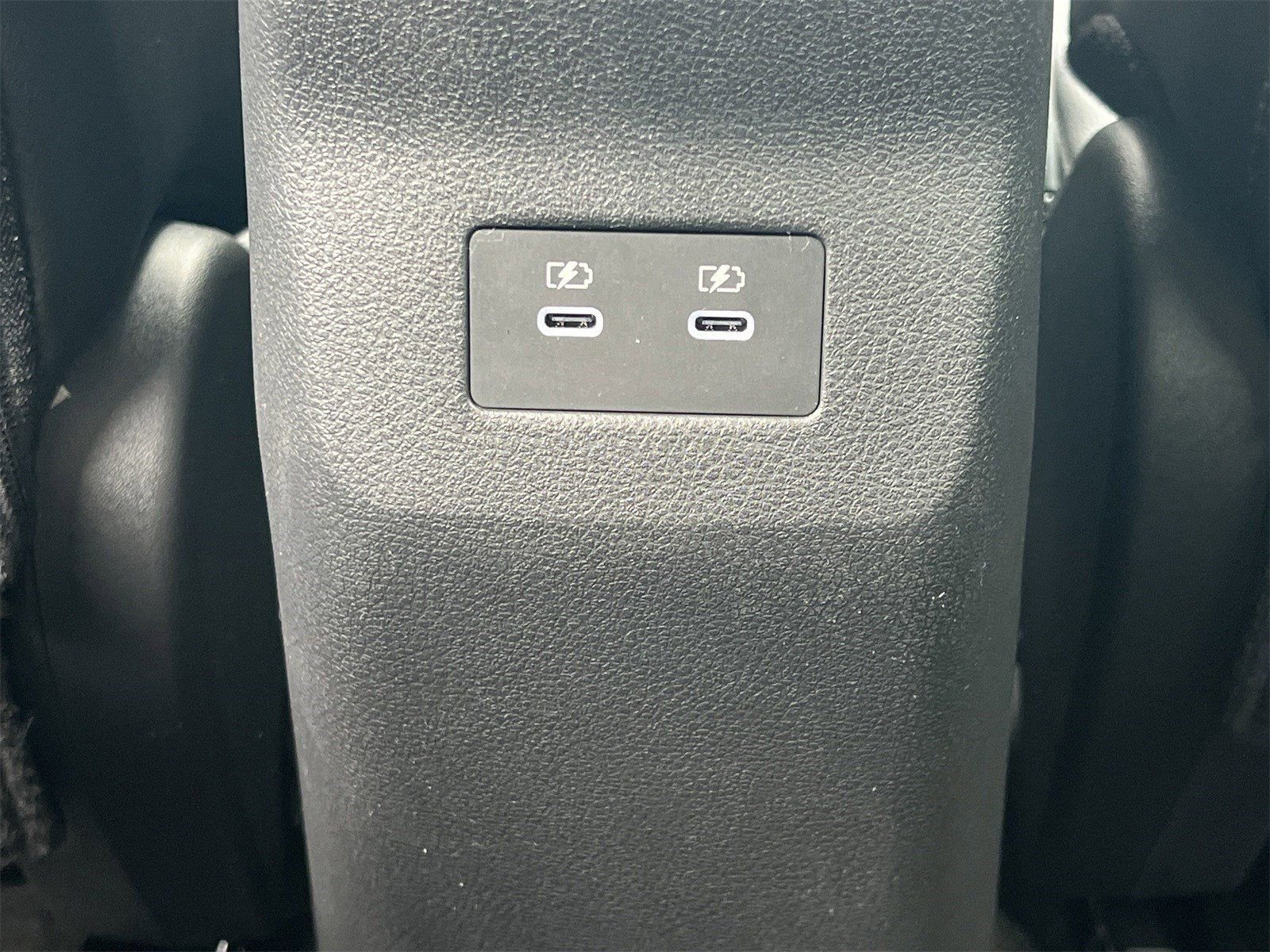 2025 Nissan Kicks SR - Photo 23
