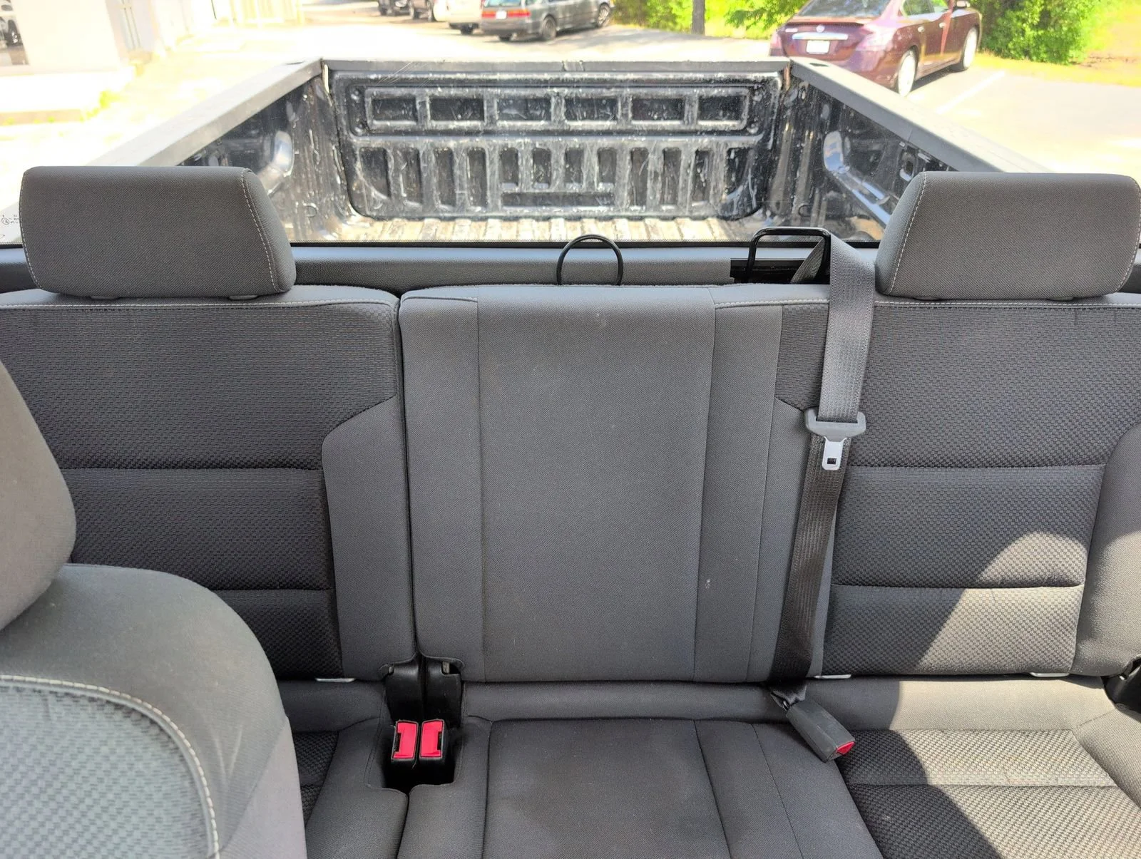 Used 2018 BLACK Chevrolet LT image 25
