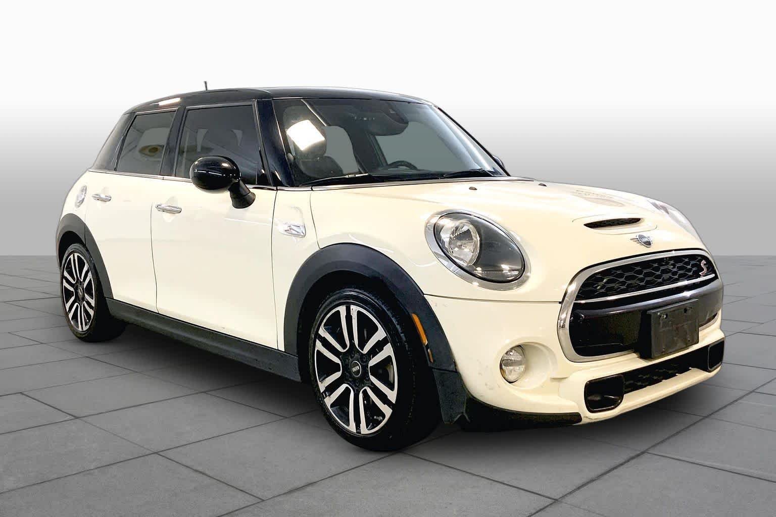 Used 2019 MINI Hardtop 4 Door S with VIN WMWXU3C52K2L13468 for sale in Kansas City