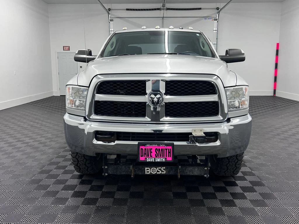 Used 2018 Bright Silver Metallic Clearcoat Ram Tradesman image 6