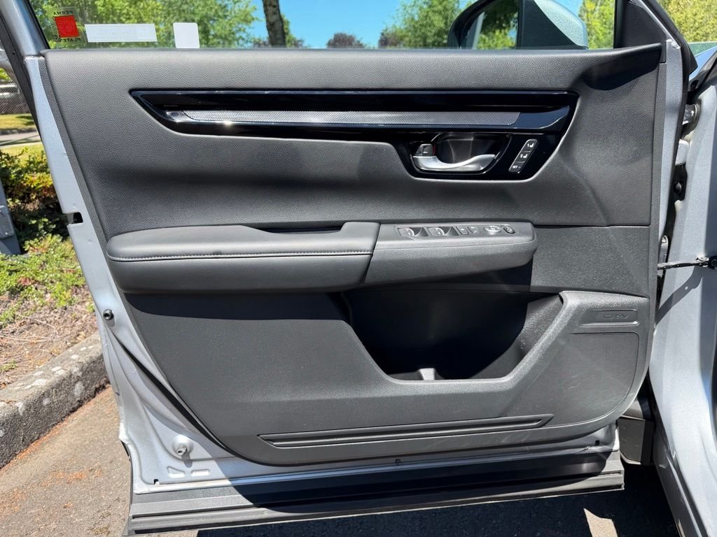Used 2023 Lunar Silver Metallic Honda EX-L image 11