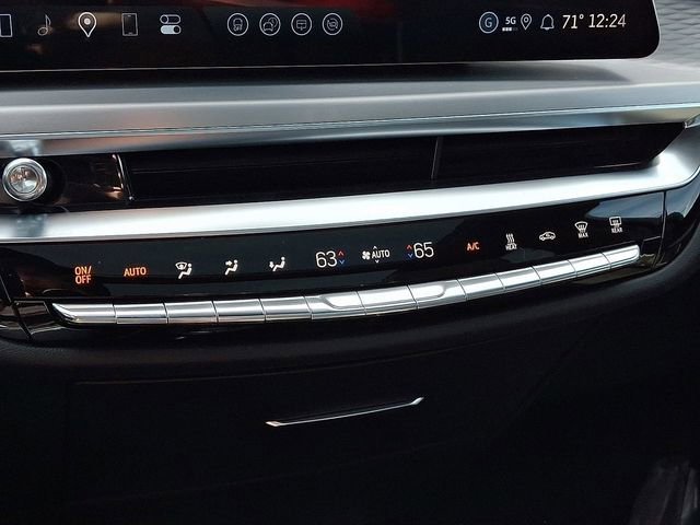 2026 Cadillac LYRIQ V Premium - Photo 17