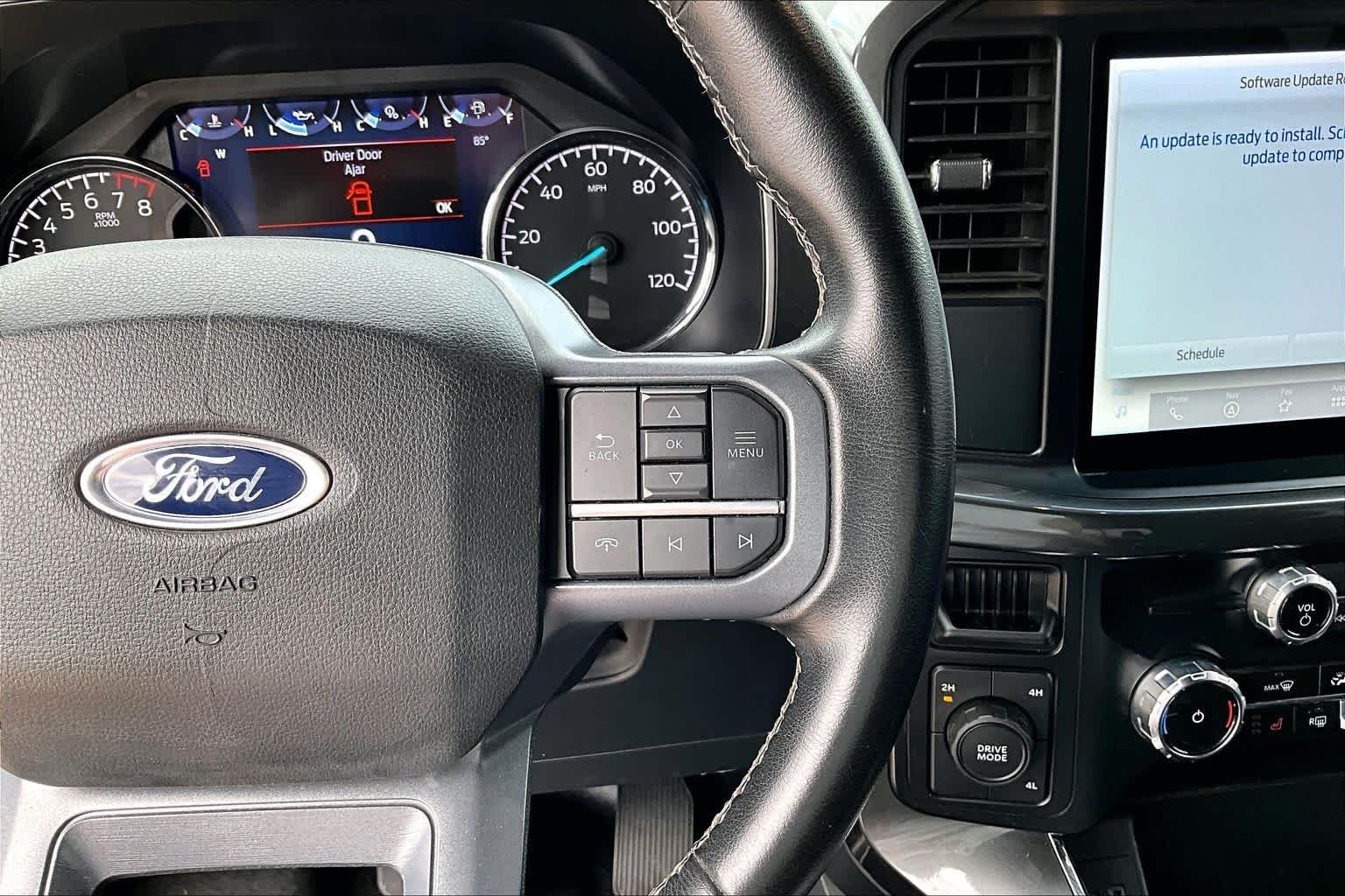 Used 2023 Oxford White Ford XLT image 22