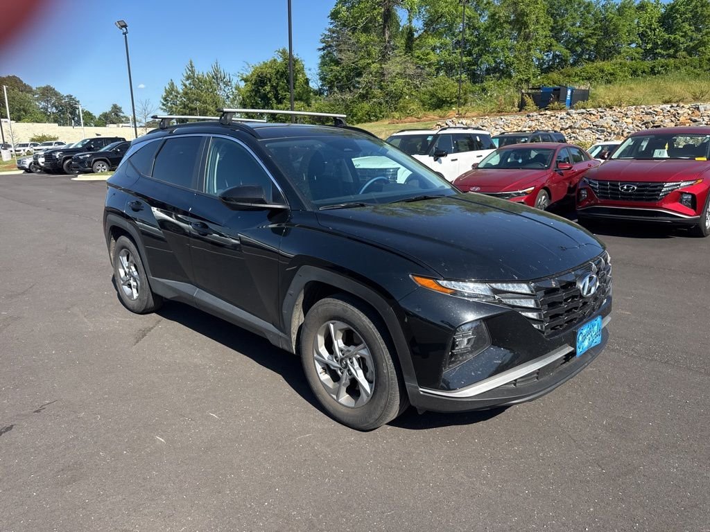 Certified Used 2024 Black Hyundai SEL image 3