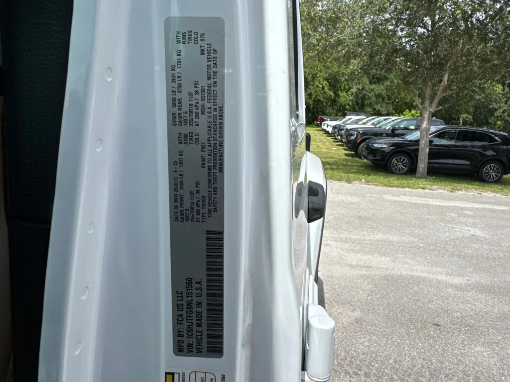 Used 2022 Bright White Clearcoat Jeep Overland image 14