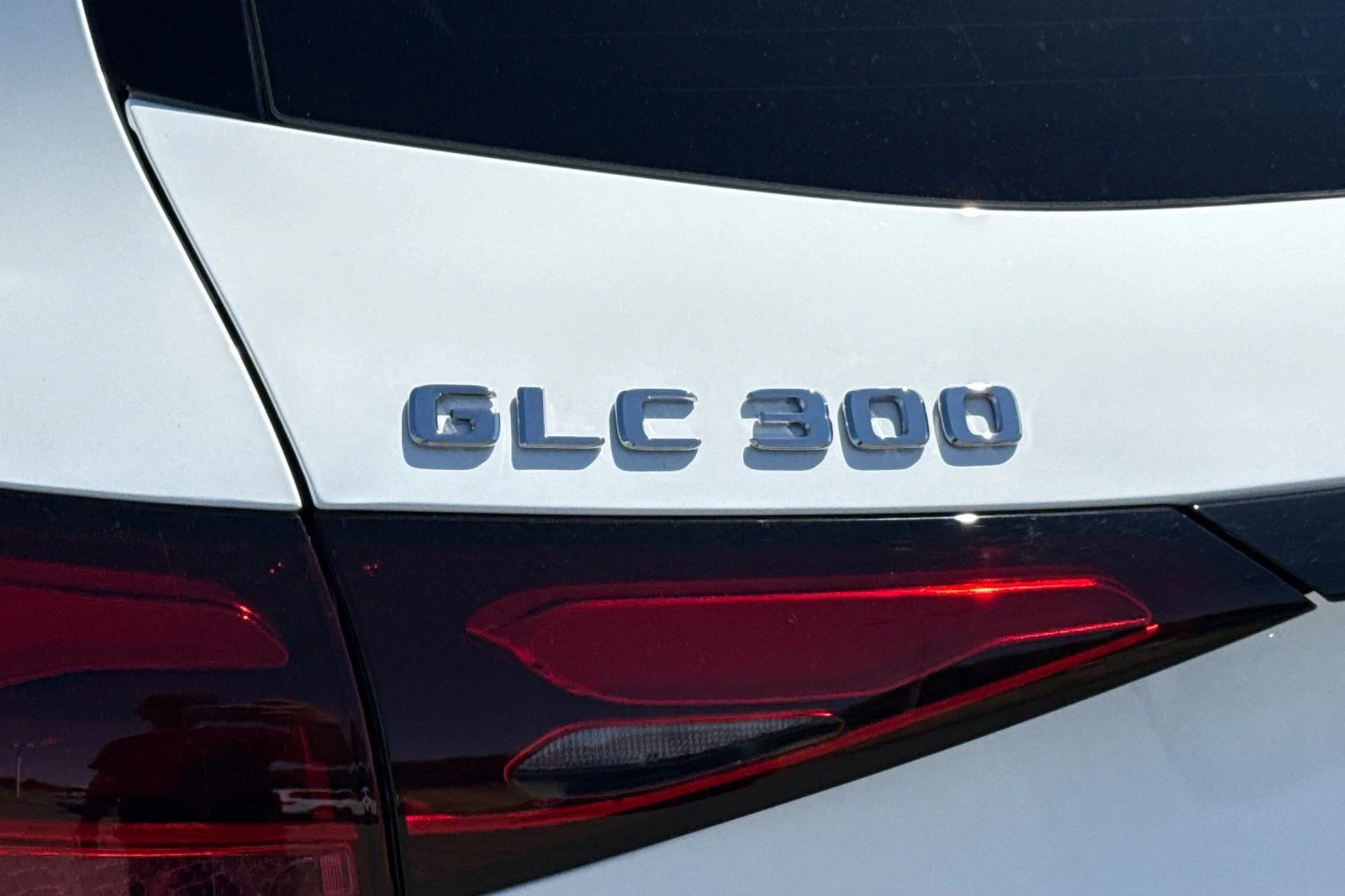 Certified Used 2026 White Mercedes-Benz GLC 300 image 13