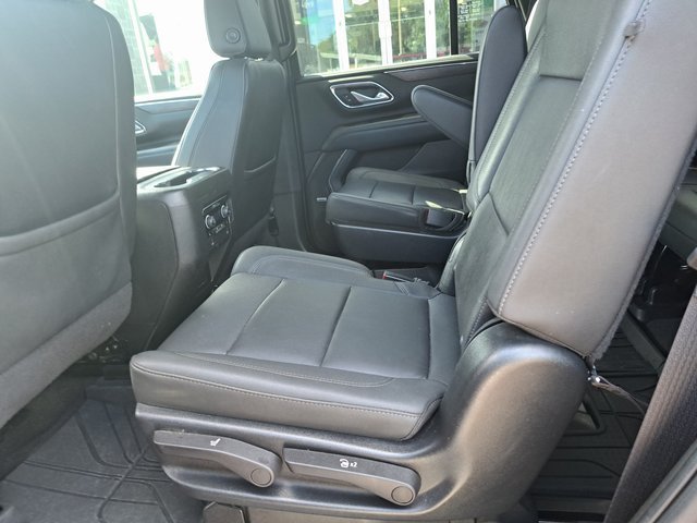Used 2023 Red Chevrolet Z71 image 23