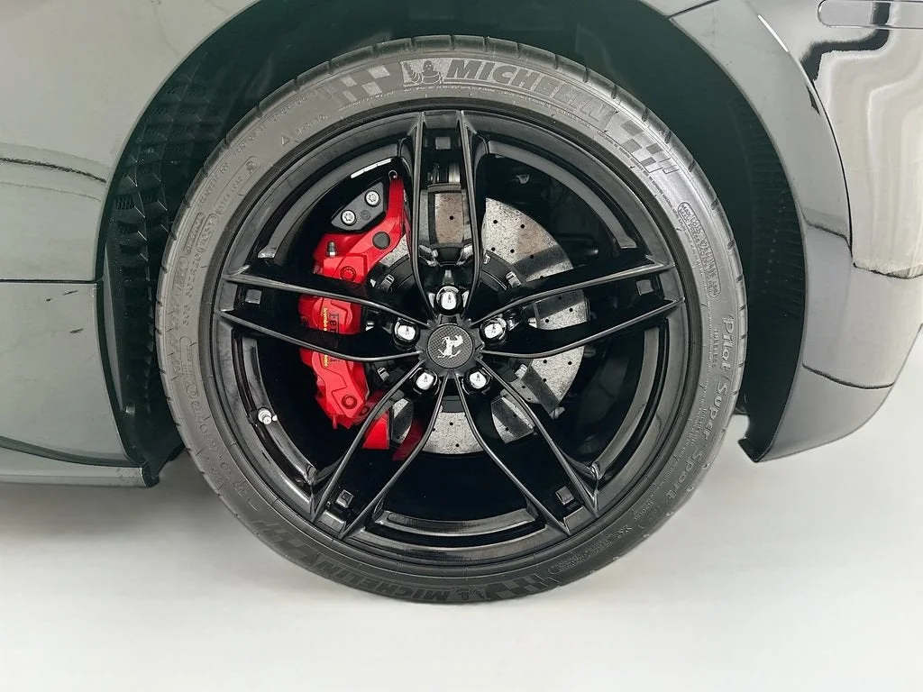 Used 2018 Nero Ferrari  image 33