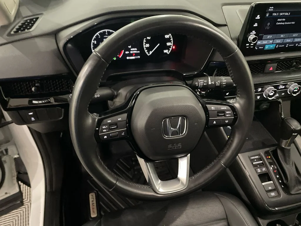 Used 2024  Honda EX-L image 14