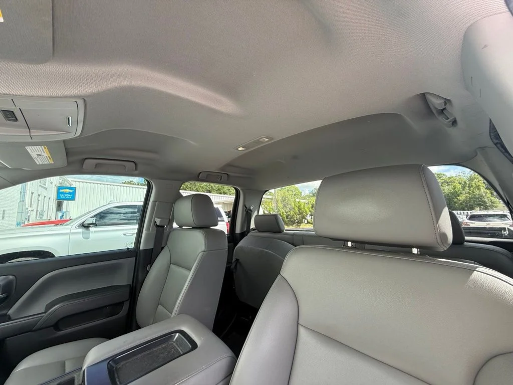 Used 2019 Silver GMC Base image 7