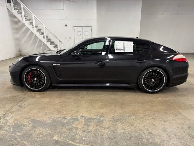 Used 2013  Porsche GTS image 5