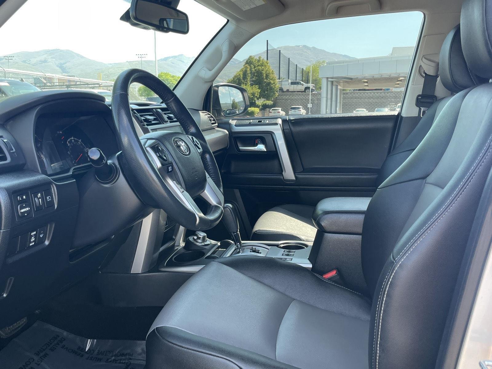 2022 Toyota 4Runner SR5 Premium - Photo 23