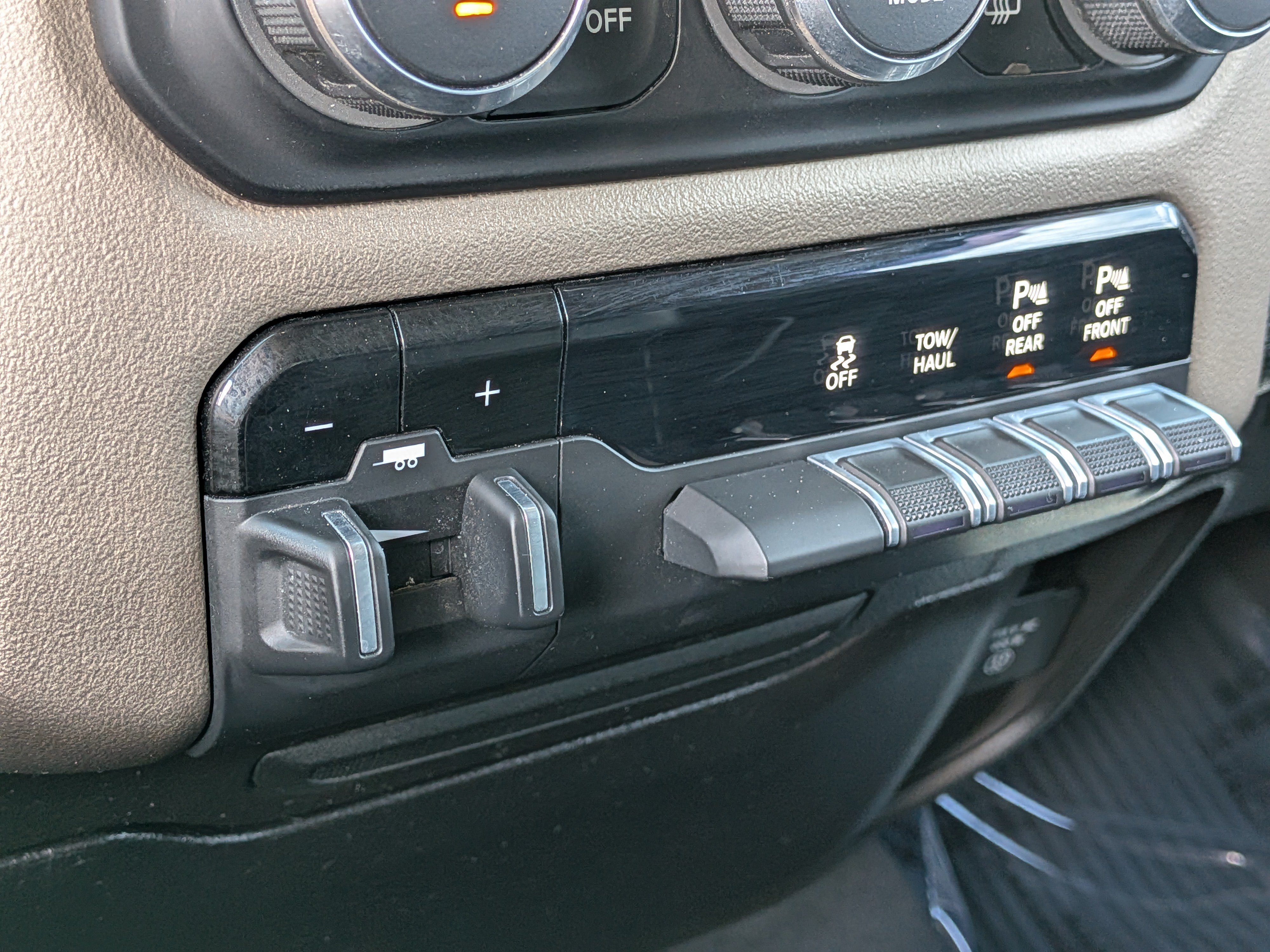 2019 RAM Ram 1500 Pickup Laramie - Photo 30