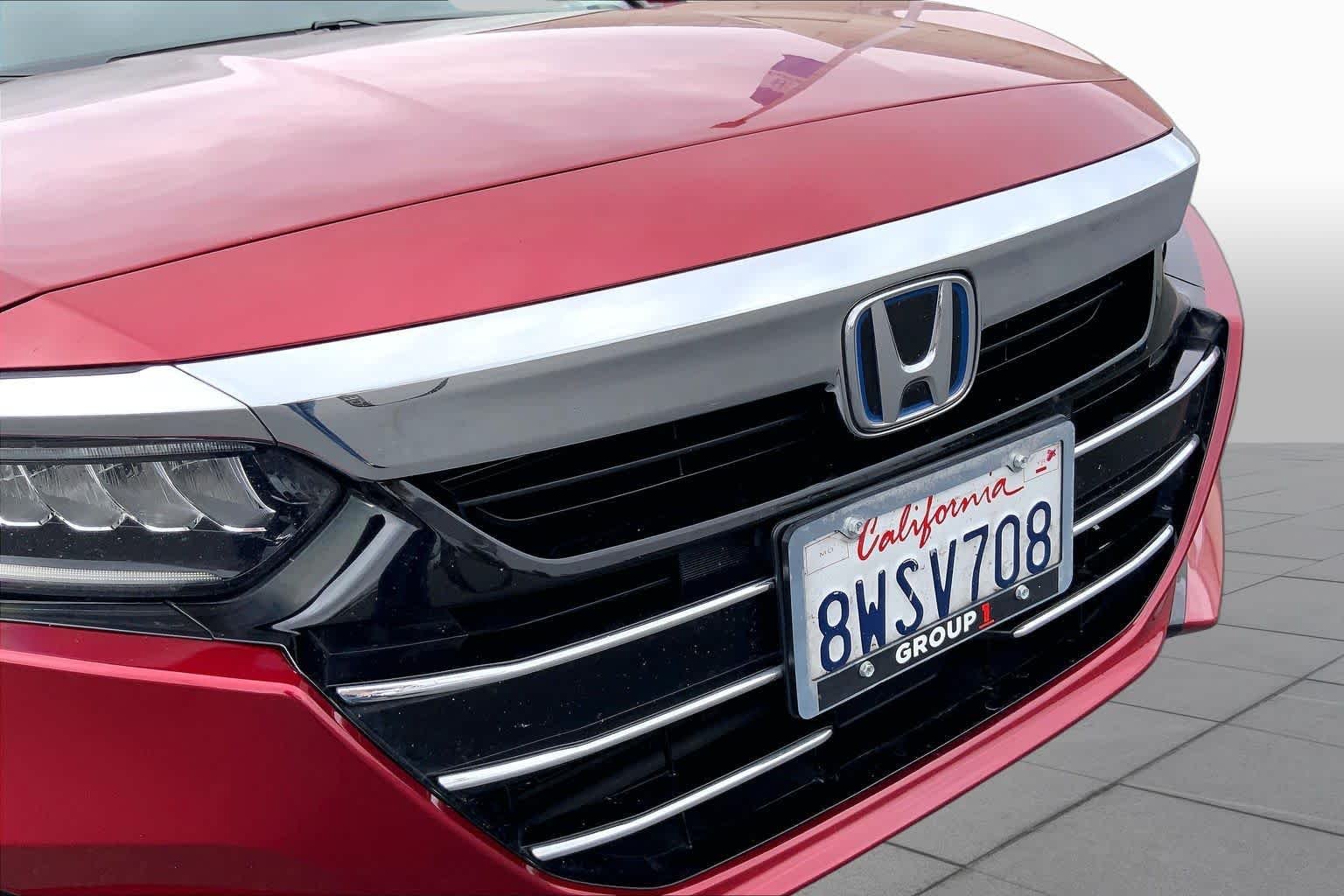 Used 2021 Radiant Red Metallic Honda EX-L image 29