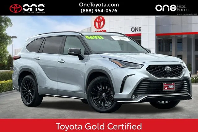 Certified Used 2025 Silver Toyota XSE image 1