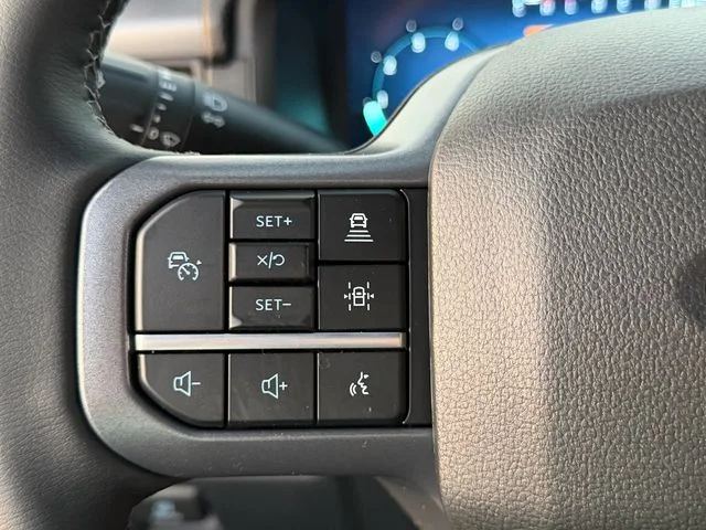 New 2026 Agate Black Metallic Ford XLT image 17