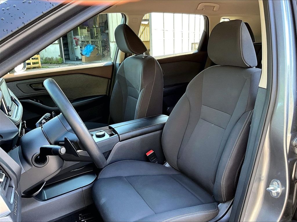 Used 2023 Gun Metallic Nissan S image 10