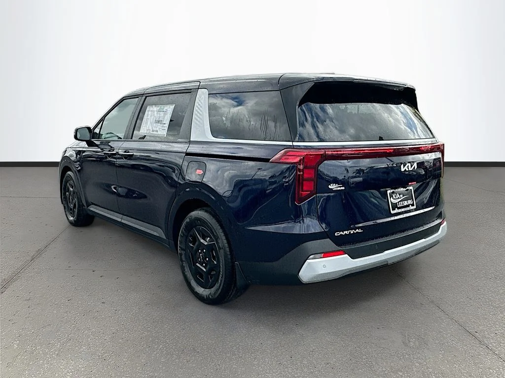 2026 Kia Carnival LXS - Photo 5