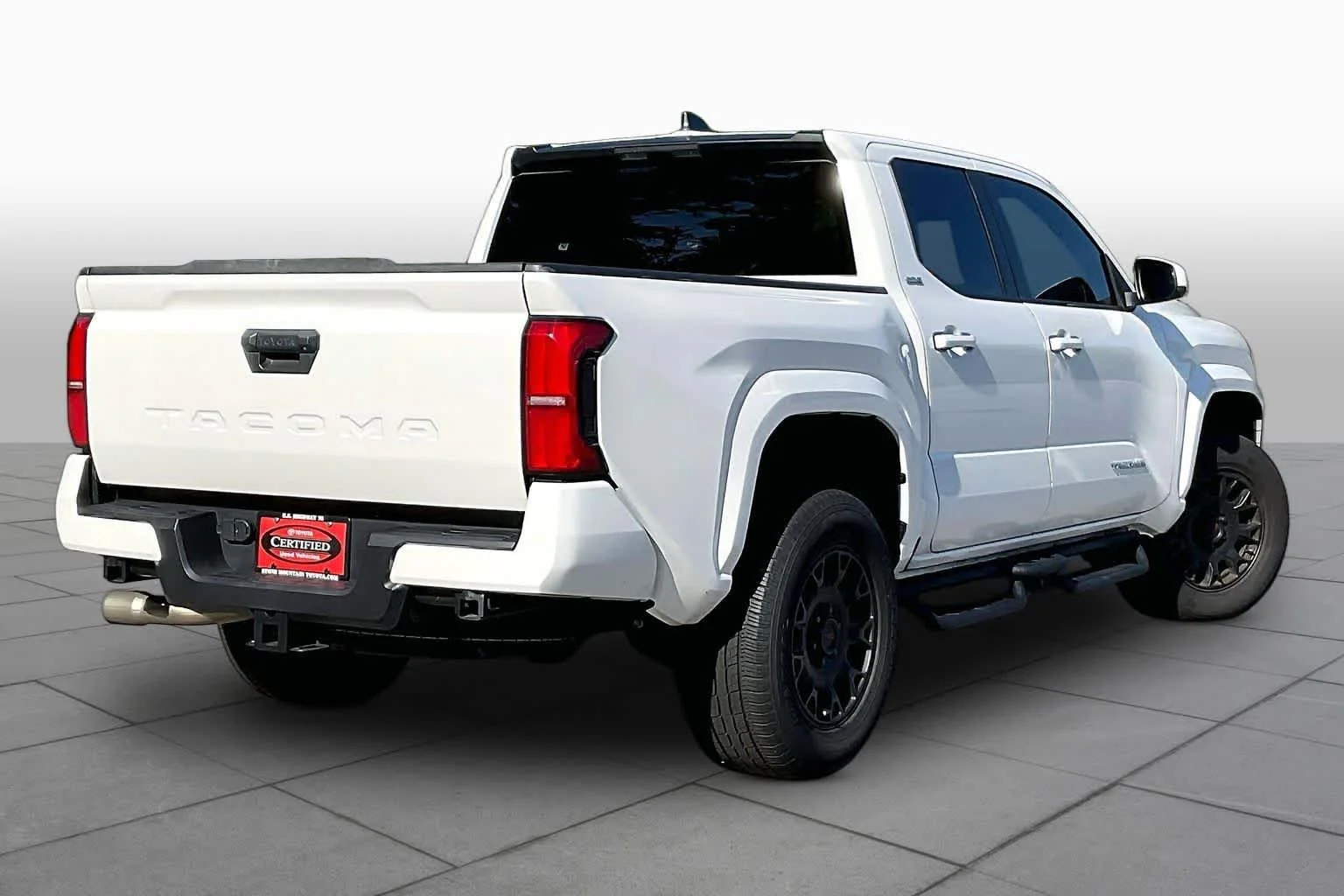 Certified Used 2025 Ice Cap Toyota SR5 image 12
