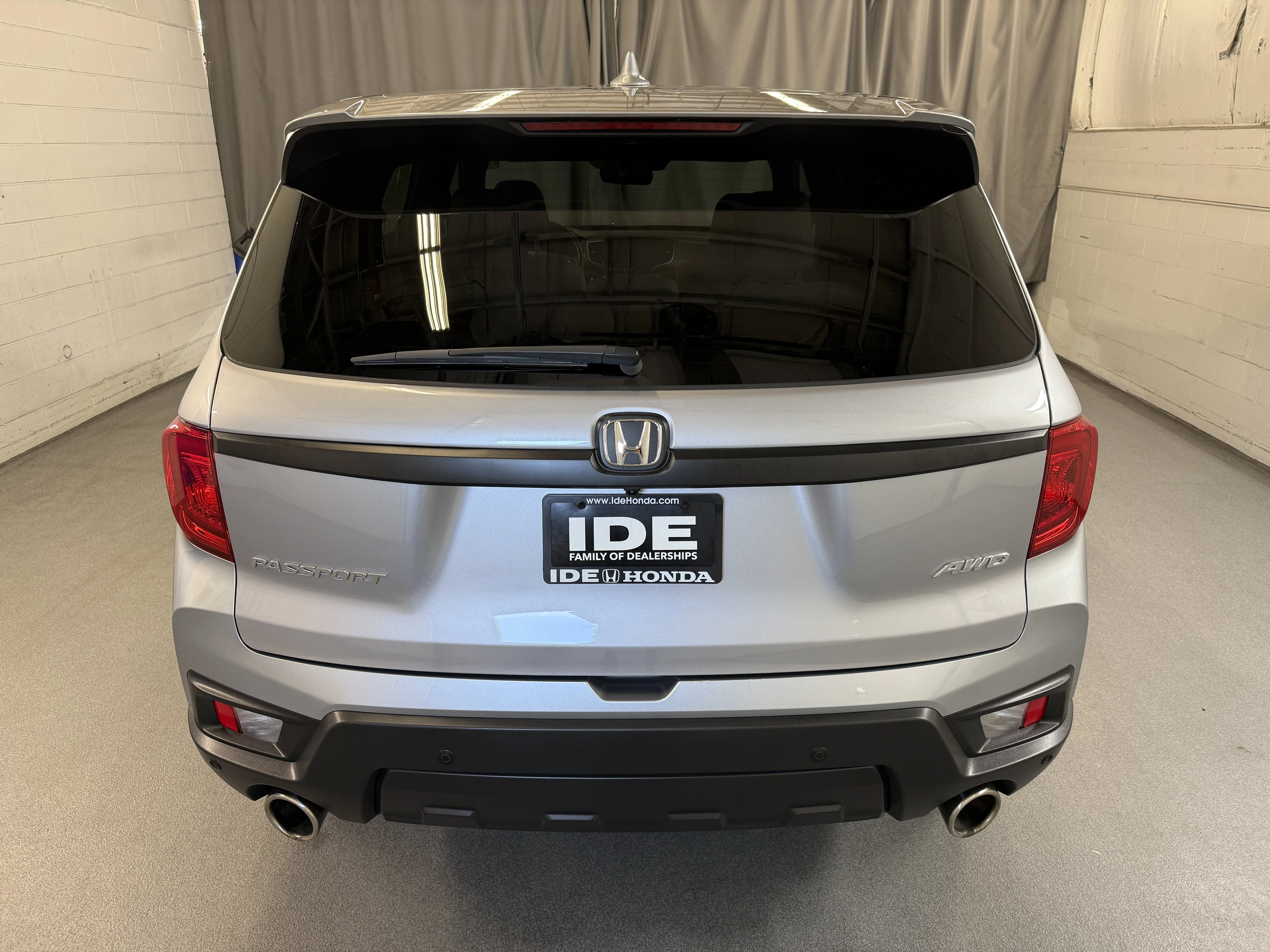 Certified Used 2023 Lunar Silver Metallic Honda EX-L image 7