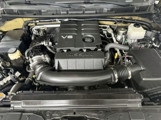 Used 2022 Gray Nissan S image 29
