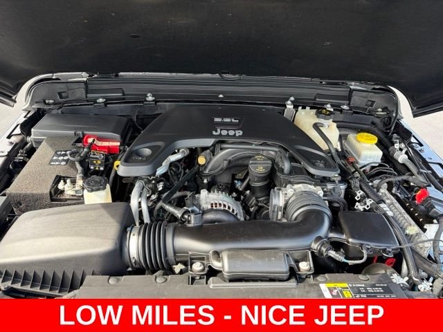 Used 2020 Gray Jeep Unlimited Sport S image 11