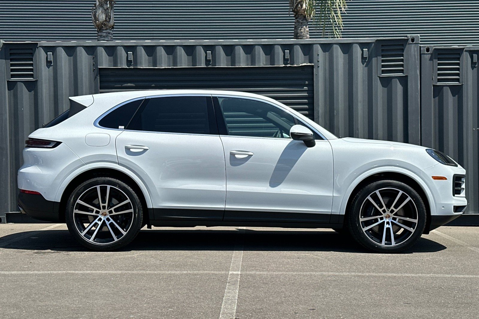 New 2026 Carrara White Metallic Porsche AWD image 9