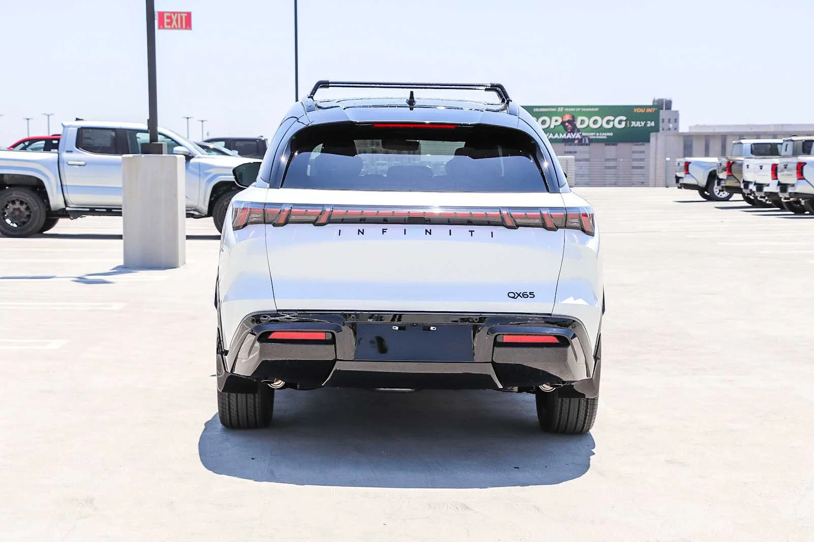 New 2027 2T RAD WHT INFINITI Autograph AWD image 7