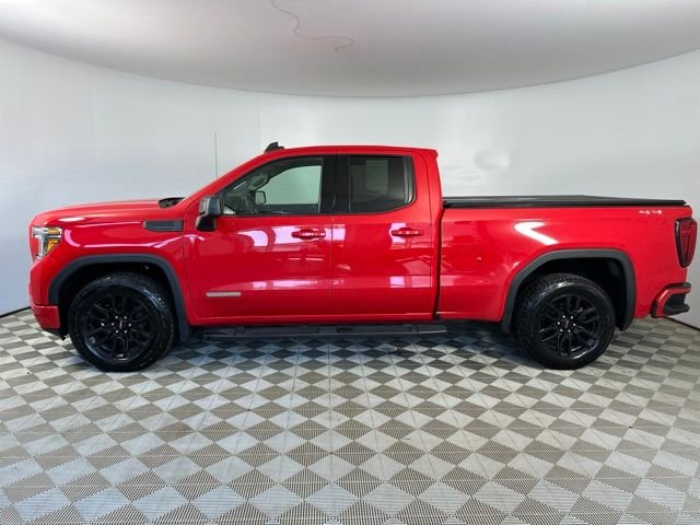 Used 2020 Red GMC Elevation image 11