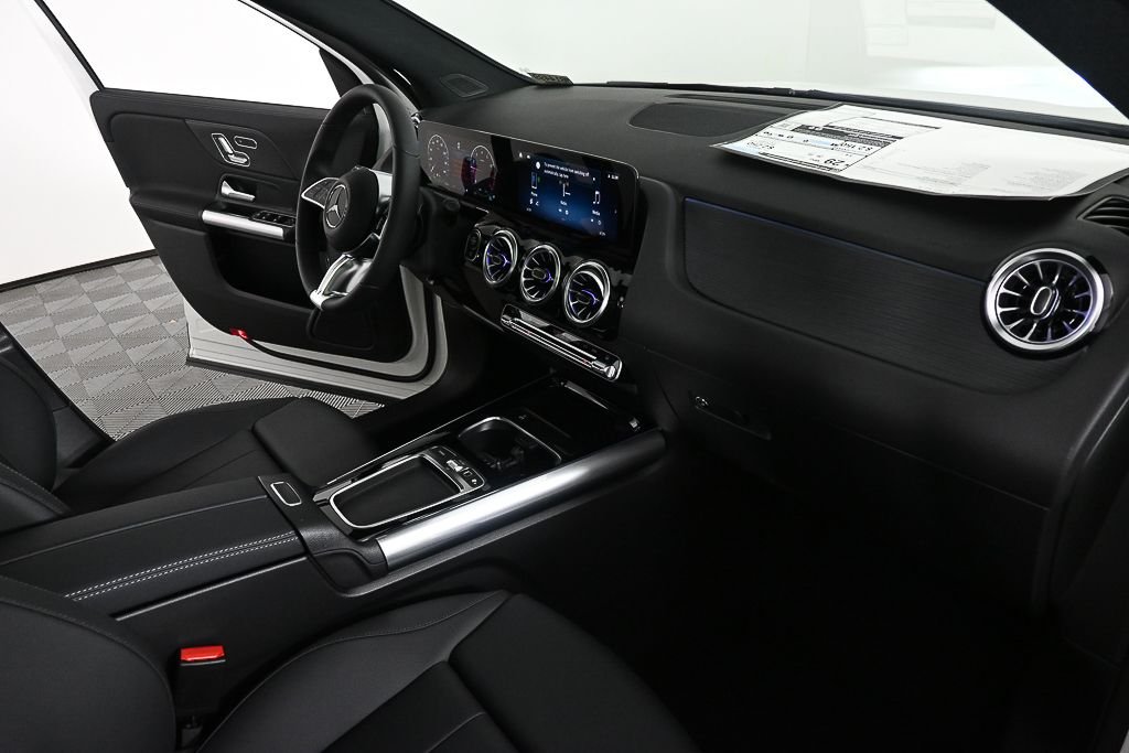 Certified Used 2026 White Mercedes-Benz GLA 250 image 24