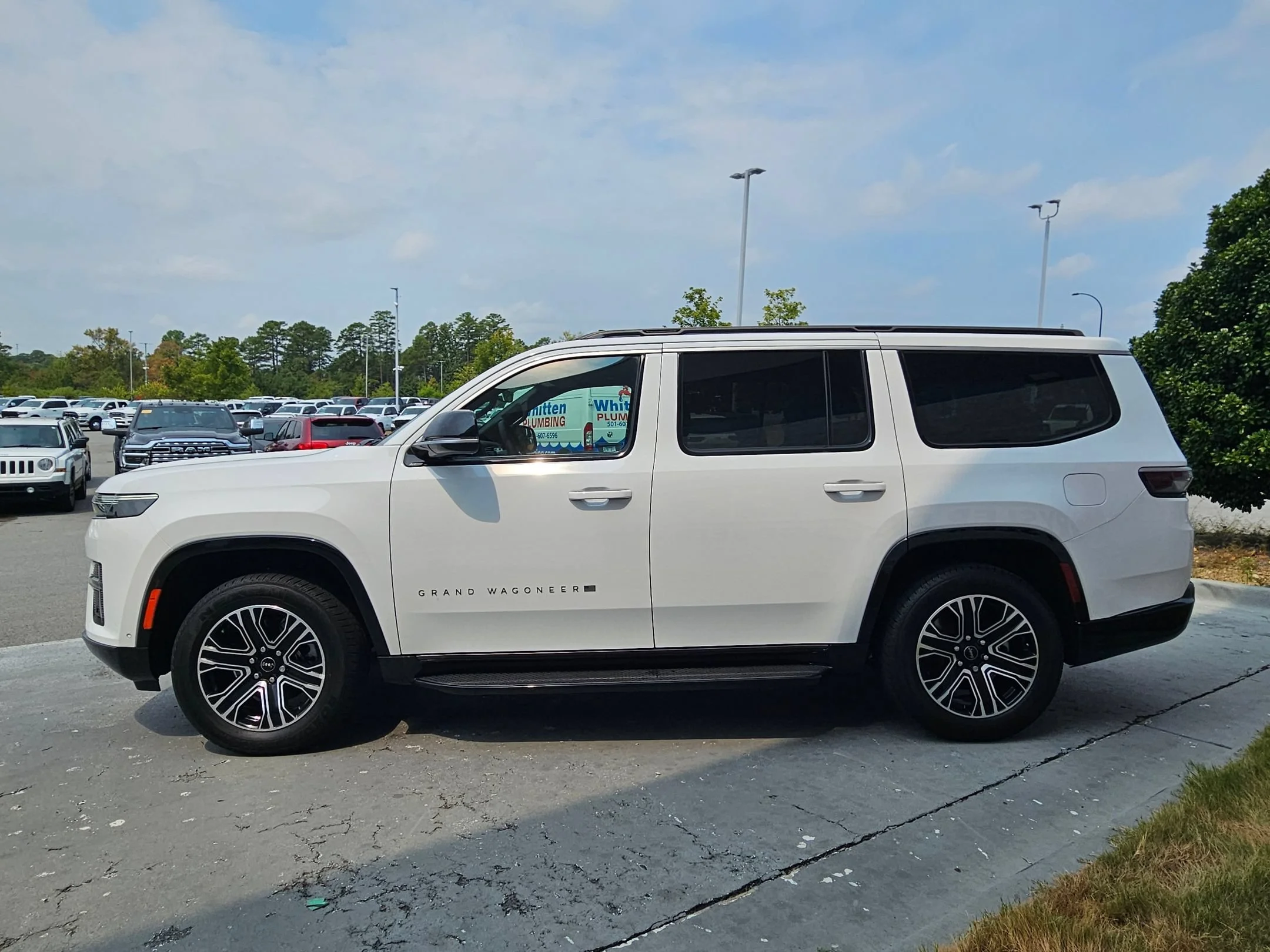New 2026 Bright White Clearcoat Jeep  image 4