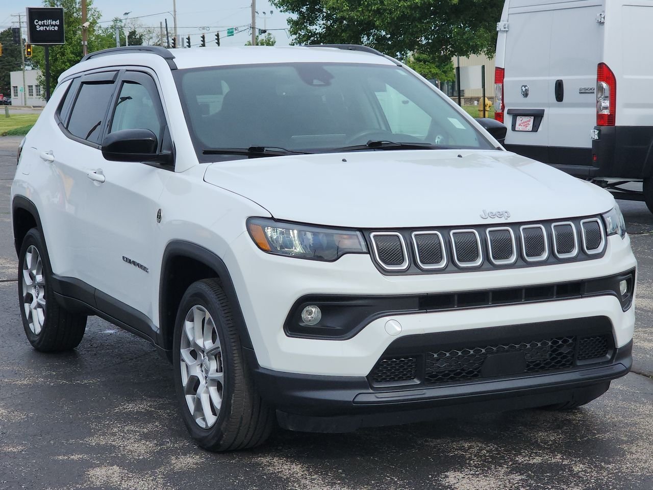 2022 Jeep Compass Latitude Lux 4X4's photo