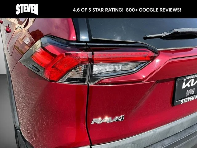 Used 2020 Red Toyota XLE image 30