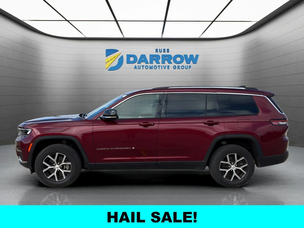 Used 2023 Red Jeep Limited image 2