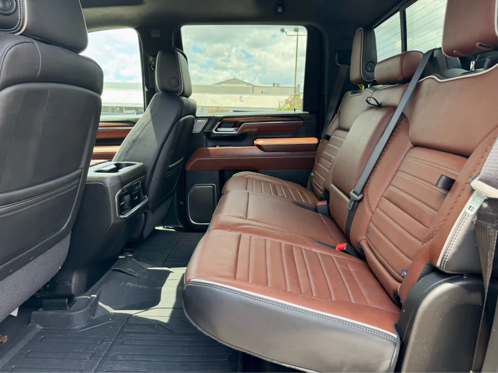 Certified Used 2024 Sterling Metallic GMC Denali Ultimate image 13