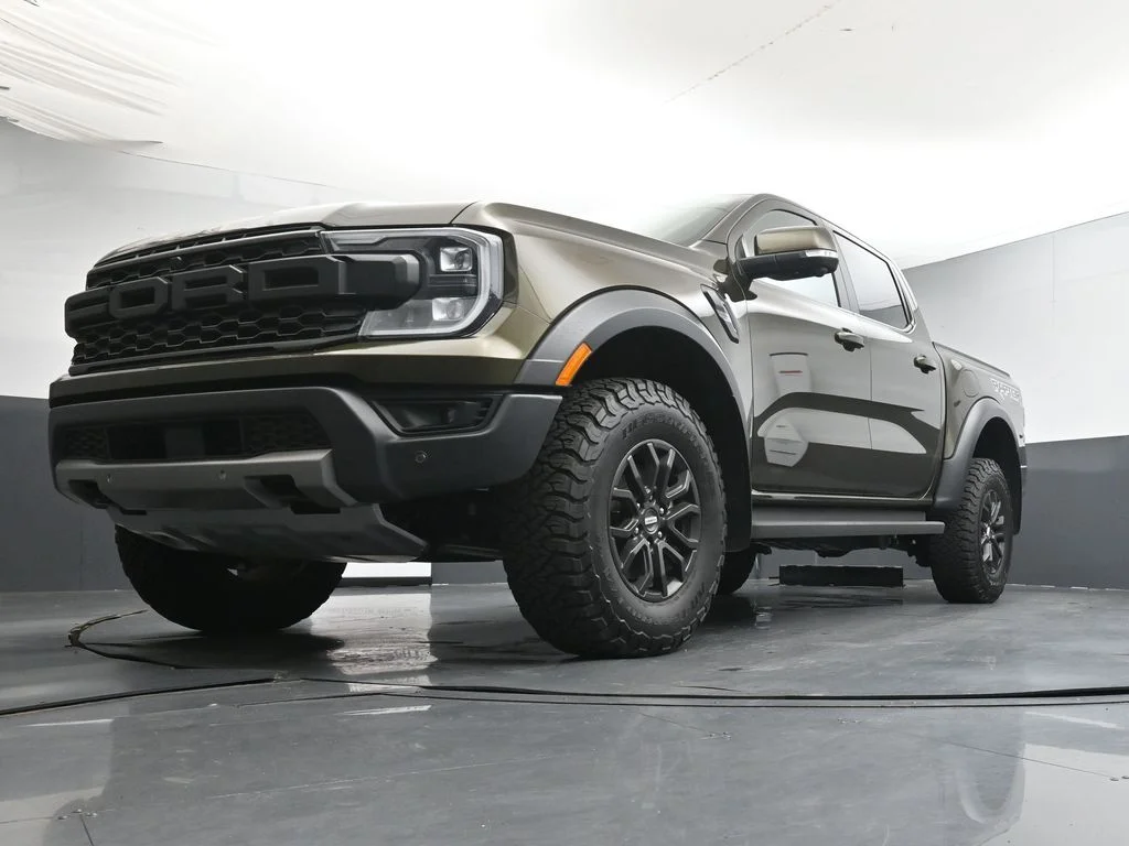 Used 2025 Green Ford Raptor image 20