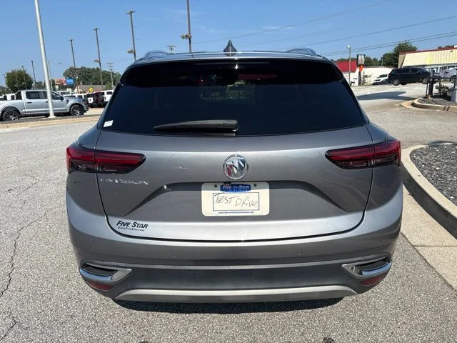Used 2021  Buick Essence image 7