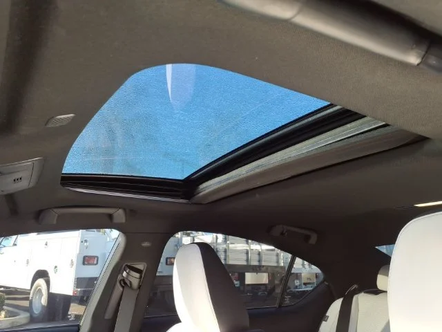 Used 2021 Iridium Lexus IS 350 F SPORT image 15
