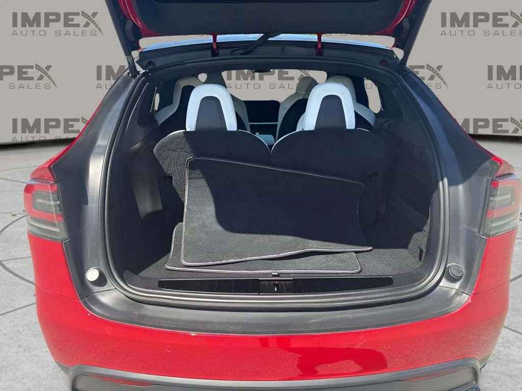 Used 2023 Red Tesla Plaid image 34