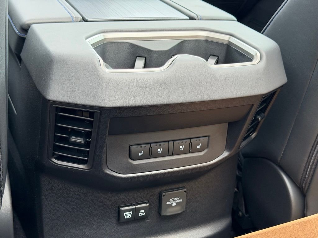 2026 Toyota Tundra Platinum - Photo 21